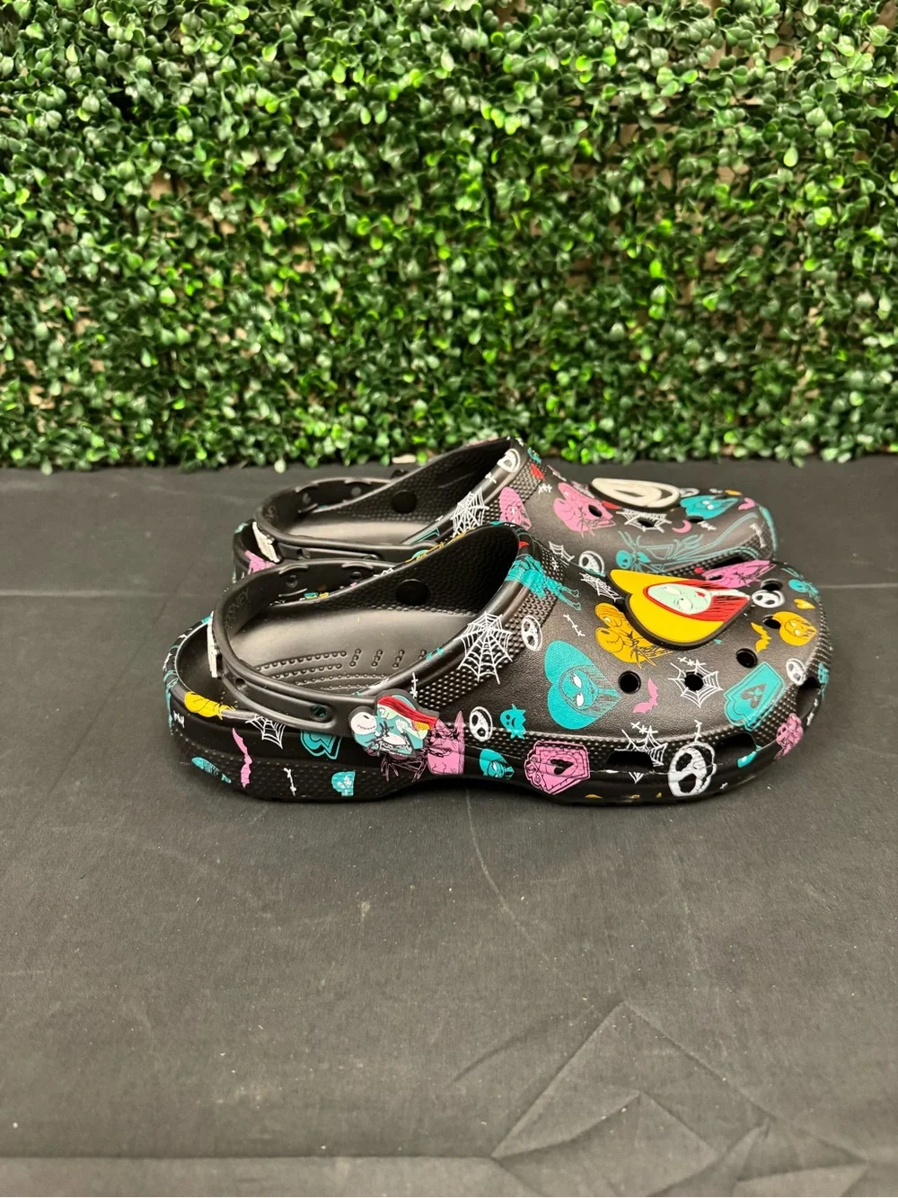 The Nightmare Before Christmas x Crocs Classic Clog - M11